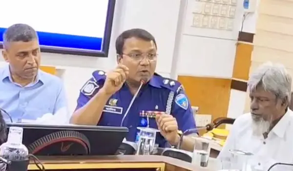 কুমিল্লায় জুলাই শহীদ দিবসের সভায় এসপি ও ছাত্রদল নেতার বাকবিতণ্ডা